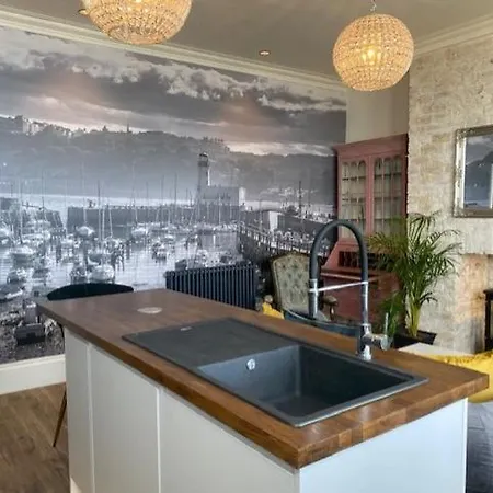 The Boat House - Navigator * Scarborough