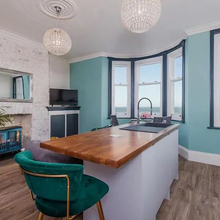 The Boat House - Navigator Appartement